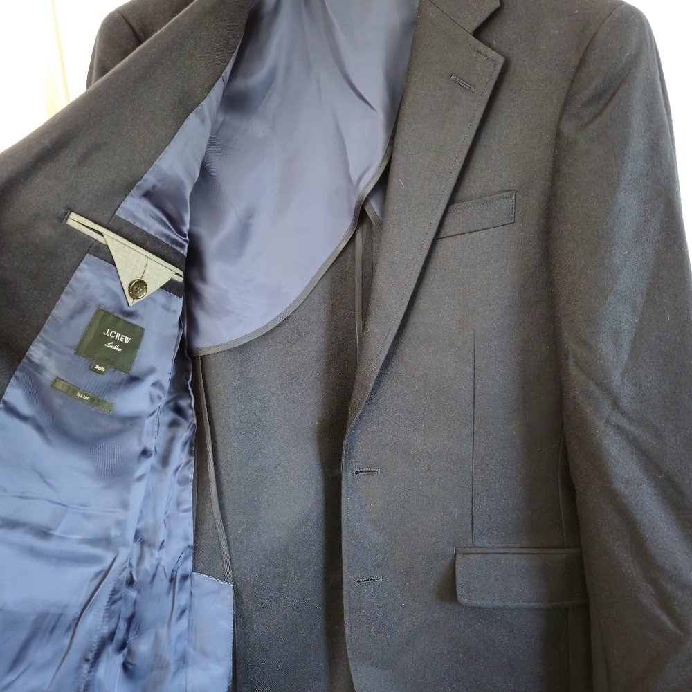 Ludlow Slim-fit Legacy blazer in American Wool - Picture 3 of 8